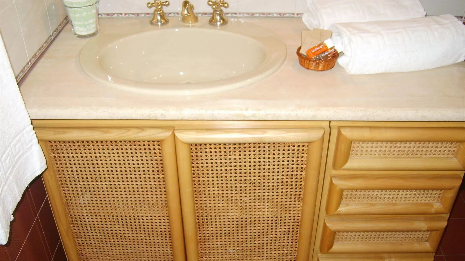 B&B Dietro Il Politeama Palermo Italy