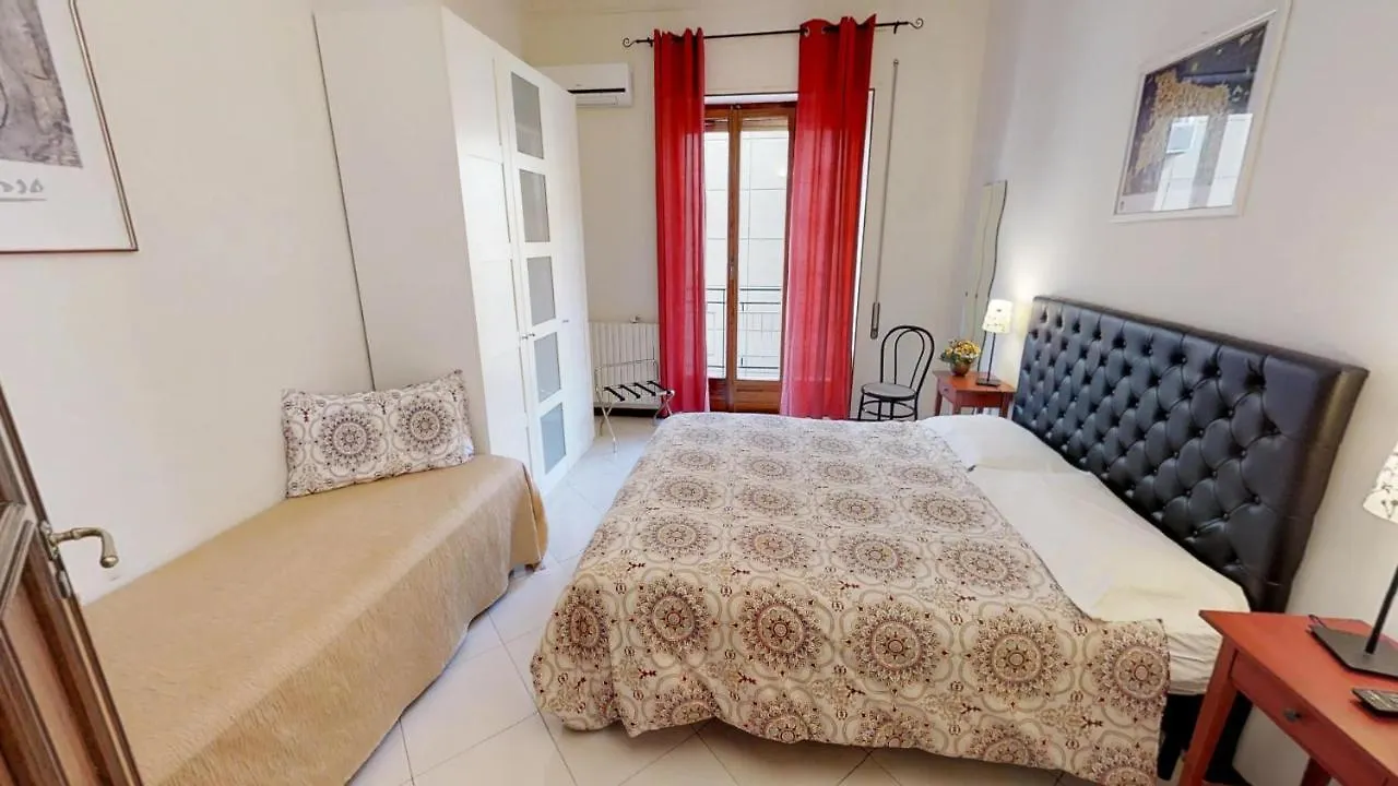** Bed & Breakfast B&B Dietro Il Politeama Palermo Italy
