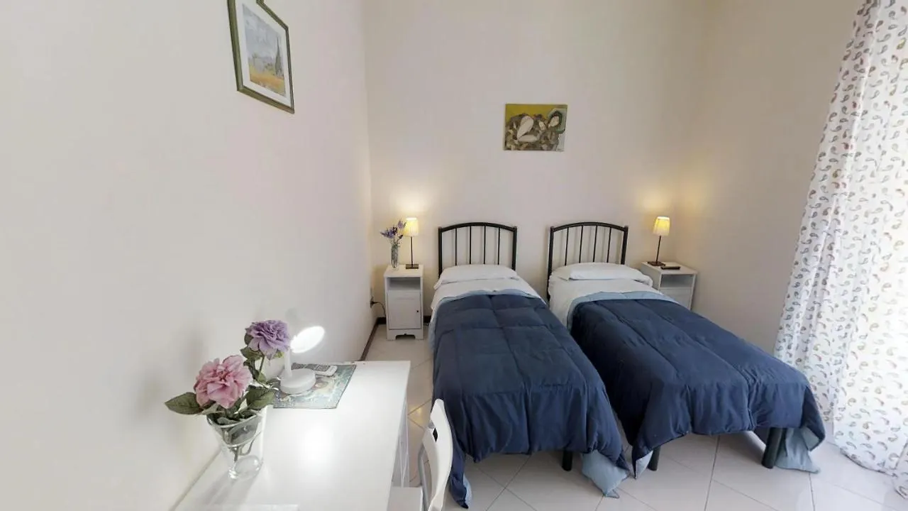 B&B Dietro Il Politeama Palermo Bed & Breakfast